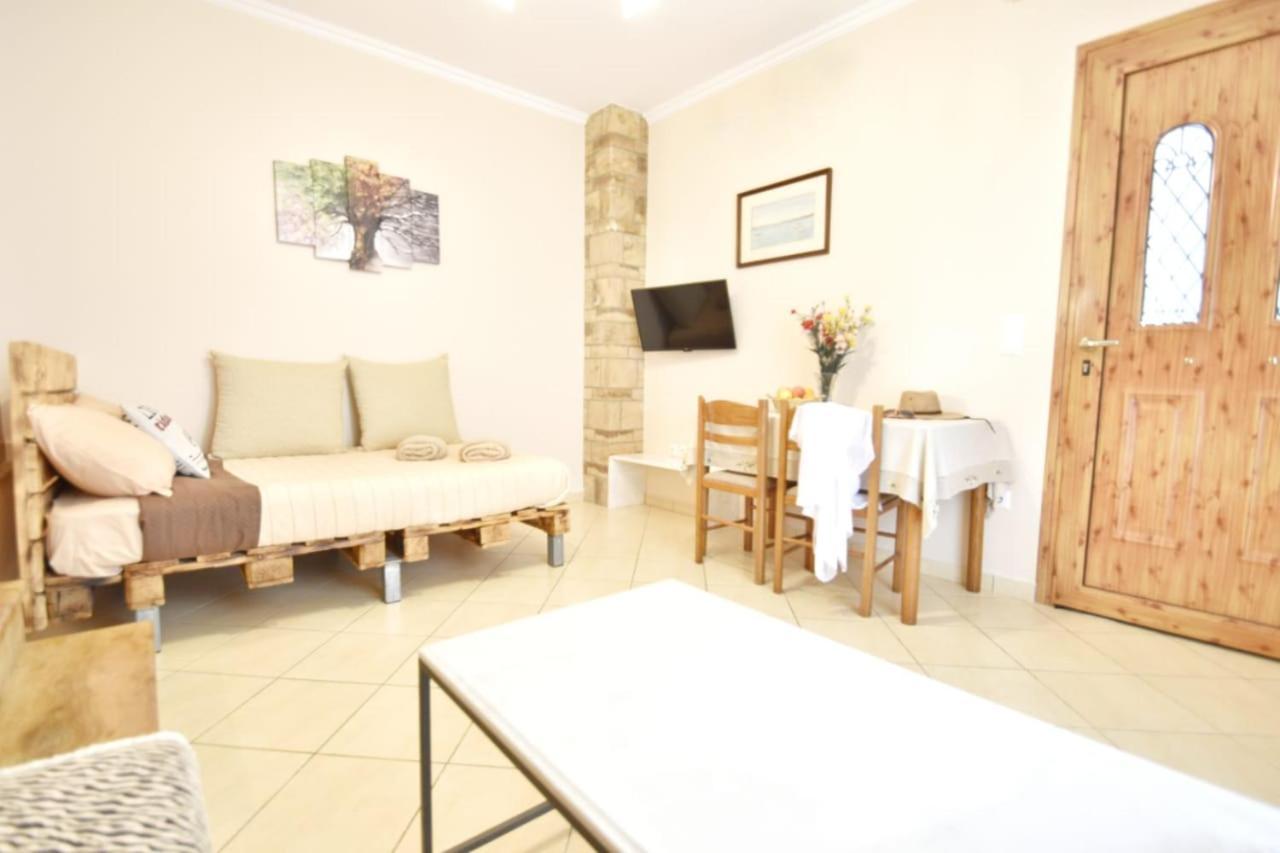 Konomi Residence Karavádhos Екстериор снимка